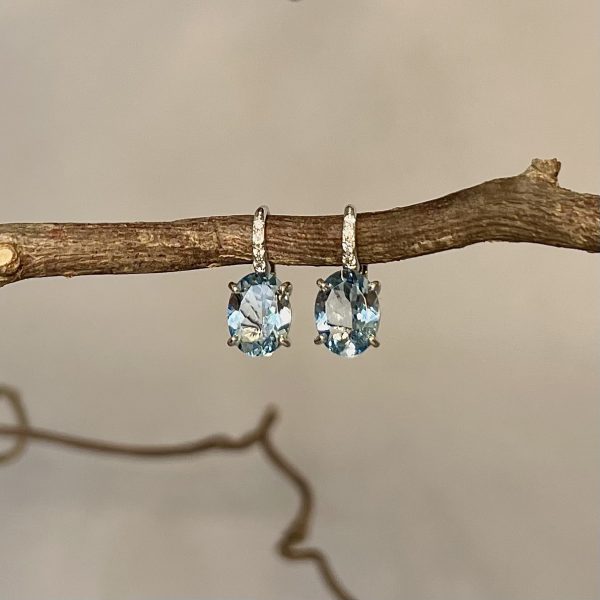 orecchini in oro bianco con acquamarine e diamanti - immagine 2