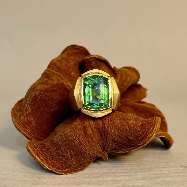 anello con tormalina