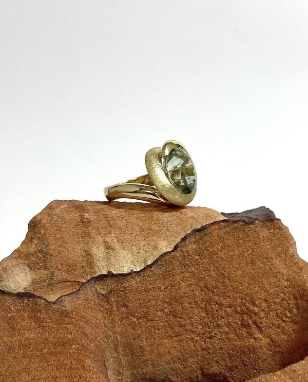 anello con tormalina verde