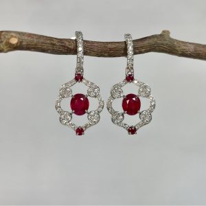 Orecchini con Rubini e diamanti